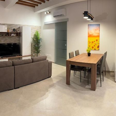 Onda Di Porta A Mare Apartment Livorno Exterior foto